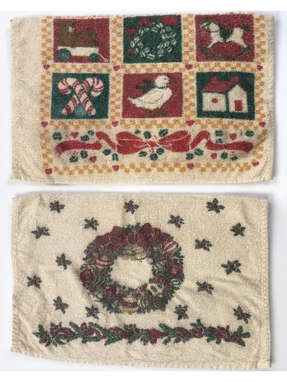 Vintage Christmas Hand Towels Lot of 2 Terry Cloth Wreath Candy Cane Bird